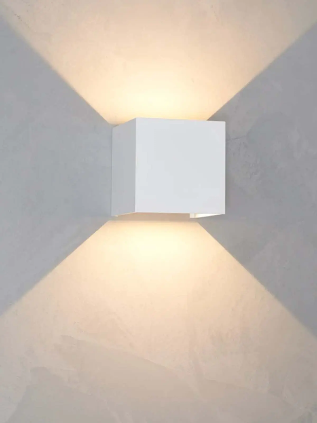 Wanslampe Metall Quadratisch Uplight Downlight LeuchtNatur Cubus