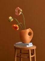 handgemachte Keramikvase Aura Vase von Schneid Studio bei DesignOrt Onlineshop