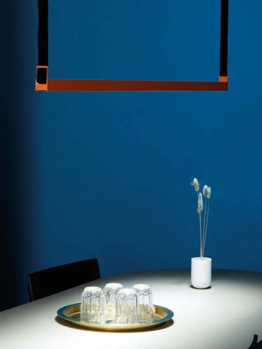 vertikale Designerlampe skandinavisch LOOM Design Belto bei DesignOrt Onlineshop Lampen