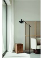 GRUPA Arigato Arigato Stehleuchte Palace in modernem Interieur