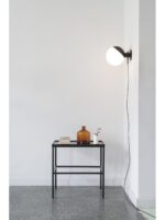 GRUPA Baluna Tisch- und Wandleuchte in modernem Interieur