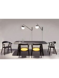 GRUPA Baluna Wandleuchte Long in modernem Interieur