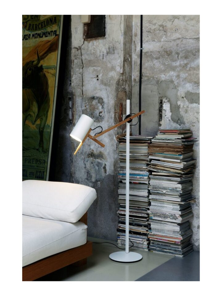 Scantling P73 Stehleuchte